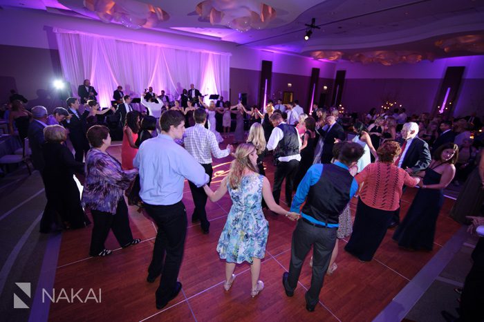 intercontinental ohare chicago wedding reception dancing picture