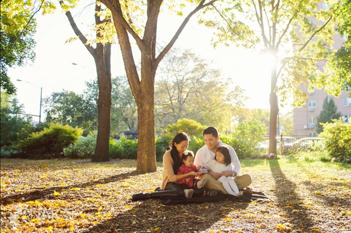 Chicago fall family portrait photos wicker park