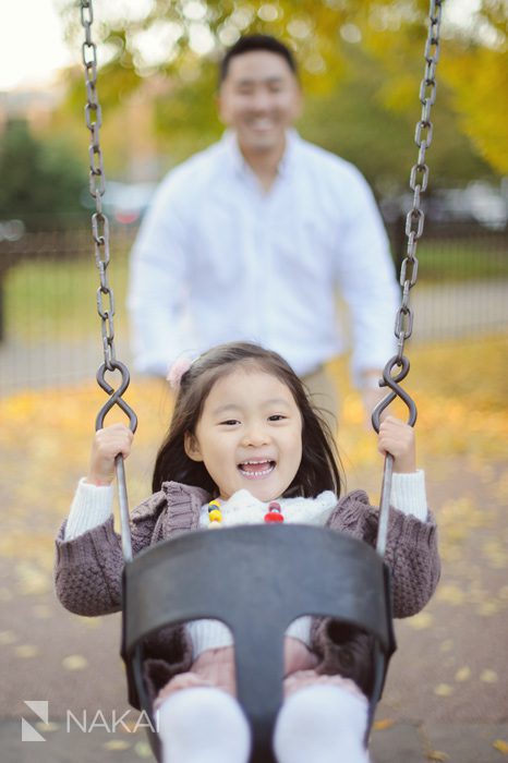 Chicago family portrait photos swing