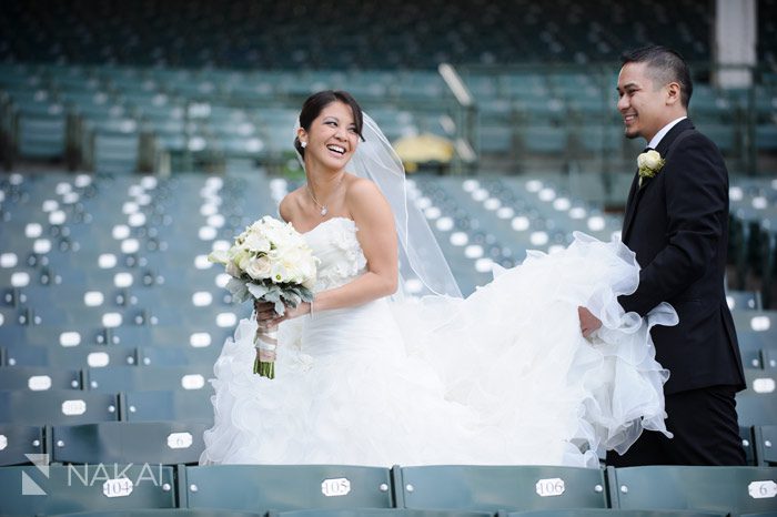 chicago cubs wrigley field wedding picture