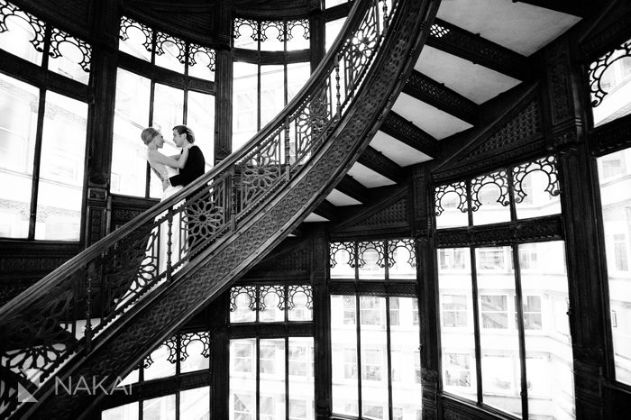 chicago rookery wedding picture spiral staircase