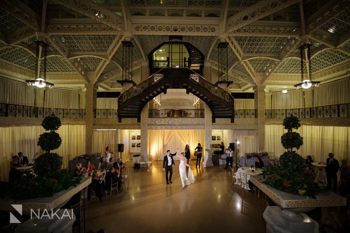 chicago rookery wedding photo first dance spiral staircase