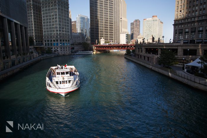 chicago river wendella boat wedding photo
