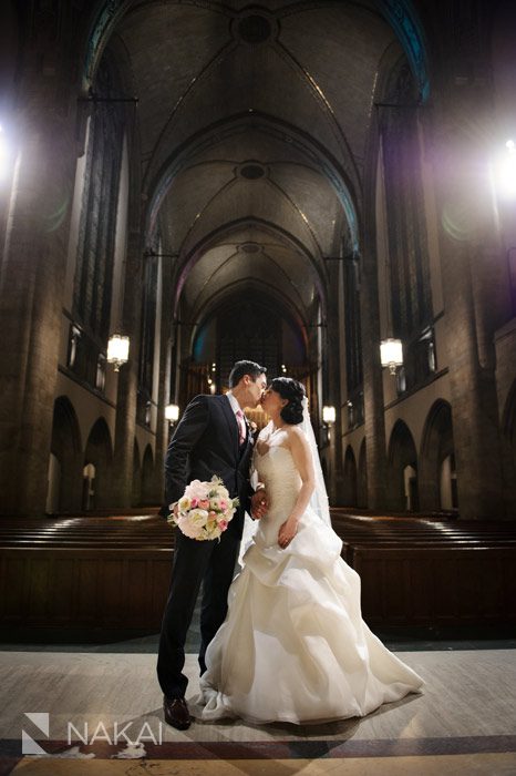 chicago rockefeller memorial chapel wedding photo