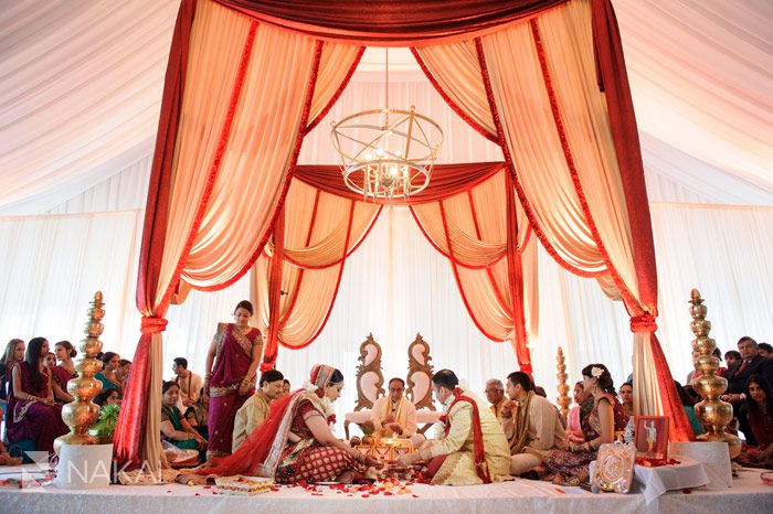 chicago indian wedding ceremony pictures mandap