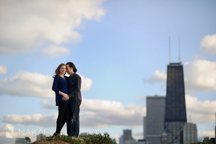 chicago engagement photographer lincoln park skyline photo