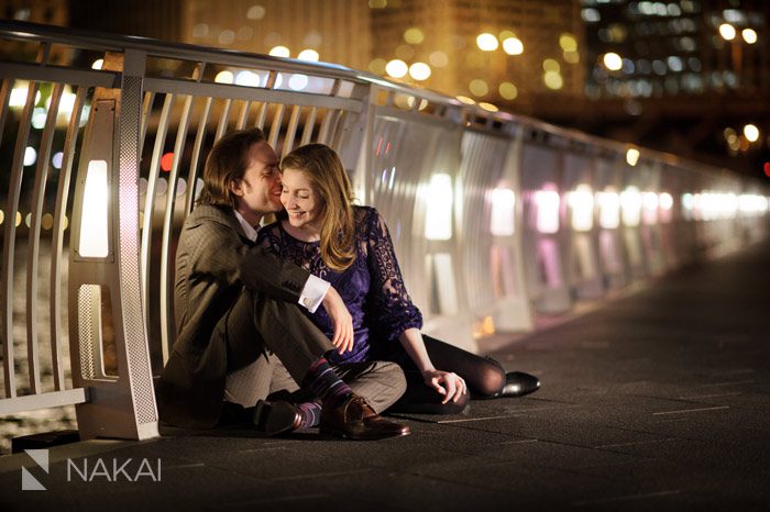 chicago engagement night downtown photo