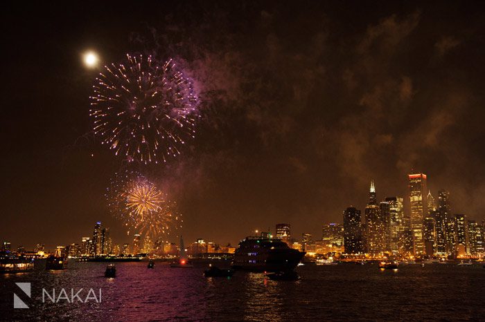 chicago navy pier skyline fireworks picture boat lake michigan