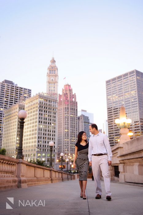 chicago engagement picture michigan ave