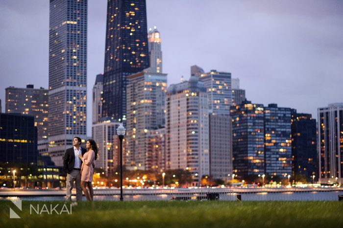 chicago skyline night engagement picture olive park