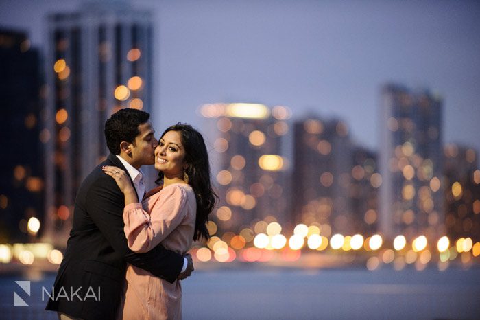 chicago skyline night engagement picture olive park