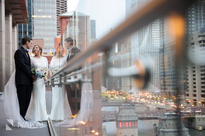 chicago river wedding picture