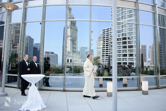 trump hotel chicago wedding ceremony photographer