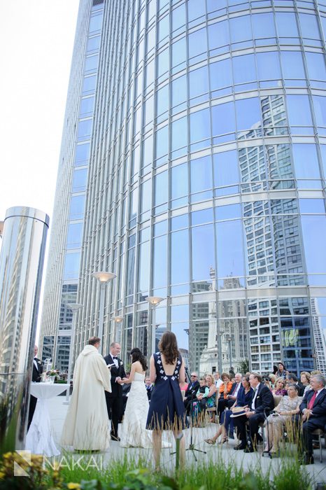 chicago trump hotel wedding ceremony photo