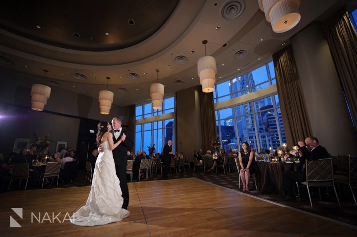 wedding-chicago-trump-hotel-photographer-nakai-photography-056