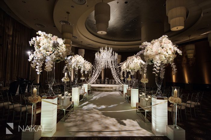 luxury wedding photo hmr designs chicago trump hotel 