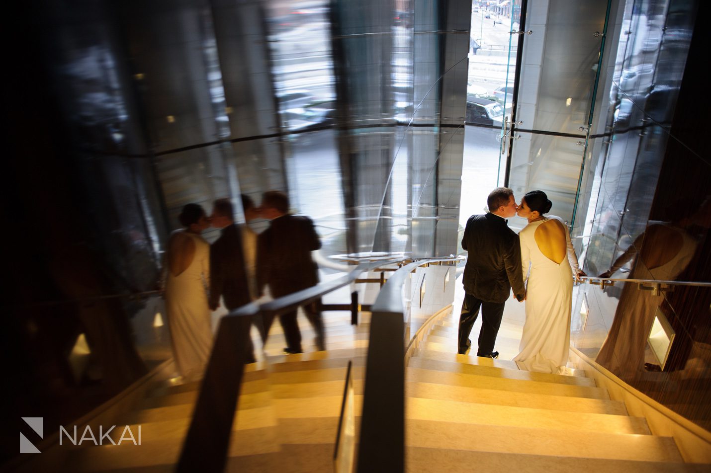 chicago luxury wedding photographer 5 star hotel trump