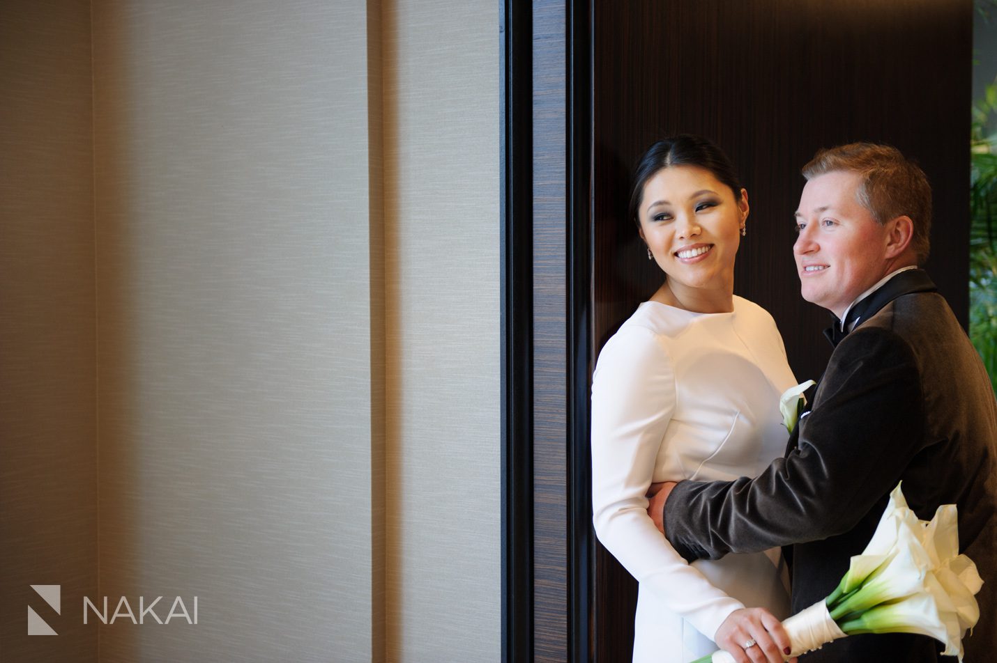 chicago trump wedding photographer  5 star hotel 