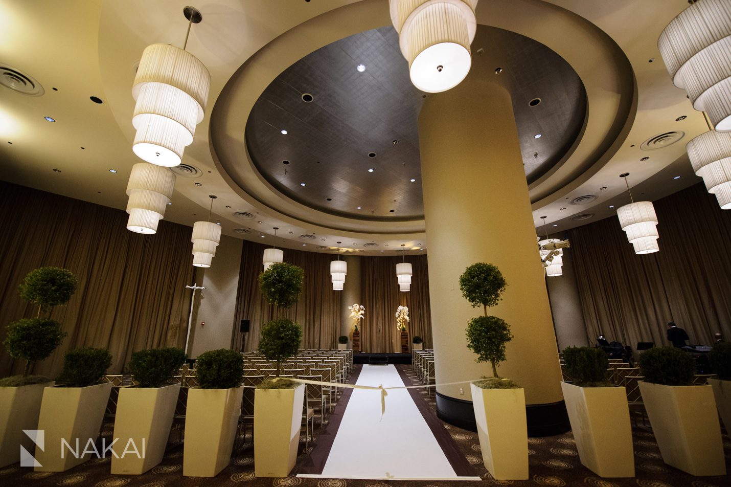 chicago-5-star-hotel-wedding-pictures-nakai-photography-044