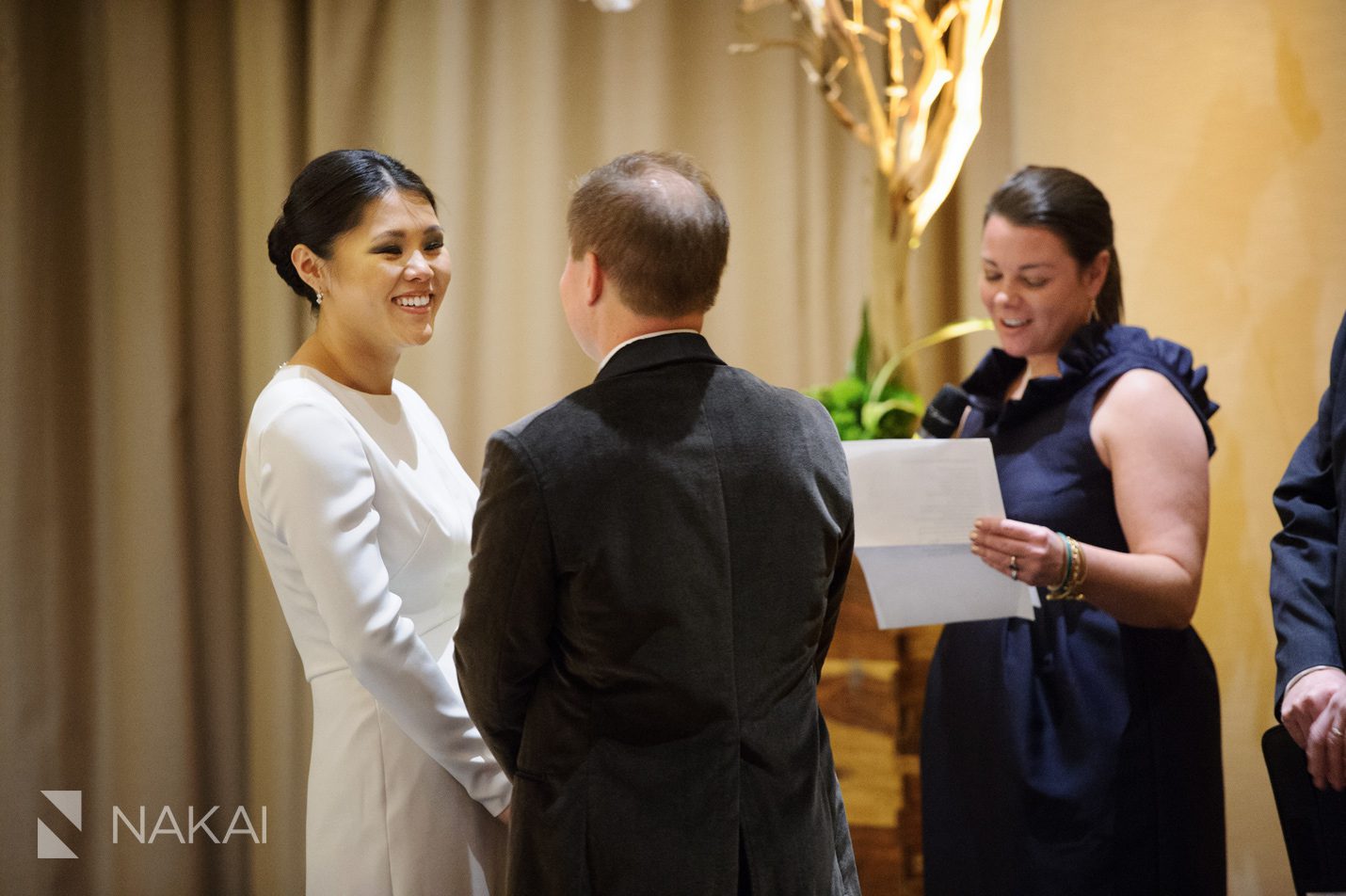 chicago-5-star-hotel-wedding-pictures-nakai-photography-049