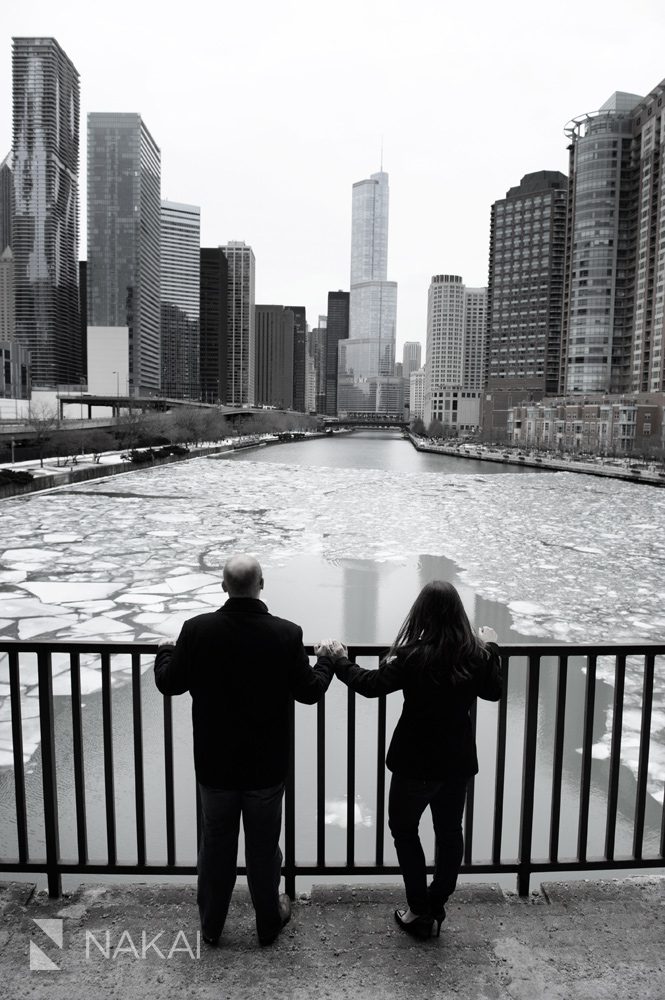 chicago engagement photo