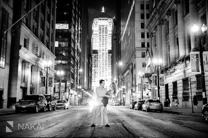best chicago engagement photographer at night