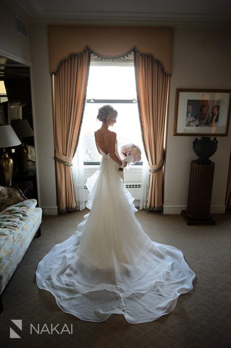 bridal wedding photo chicago luxury photographer drake hotel