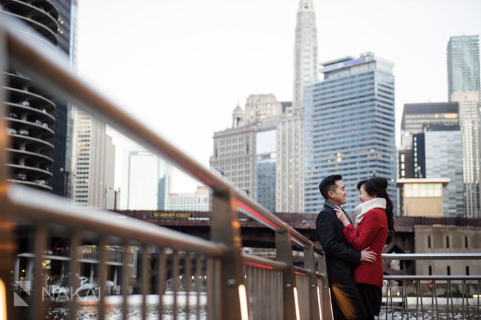 creative-chicago-engagement-photos-photographer-nakai-photography-009