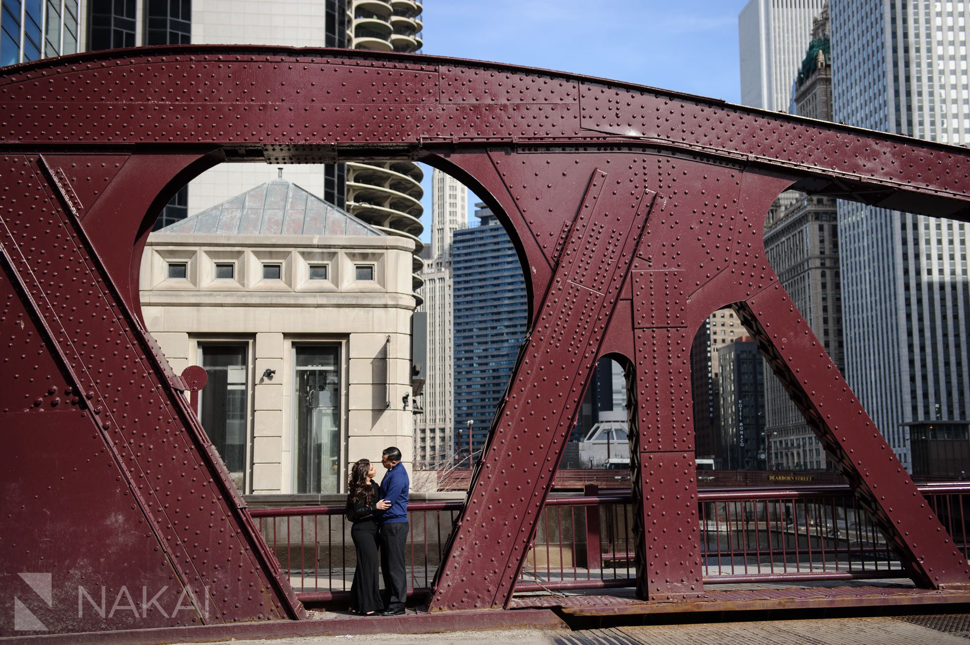 bridge photo engagement session chicago