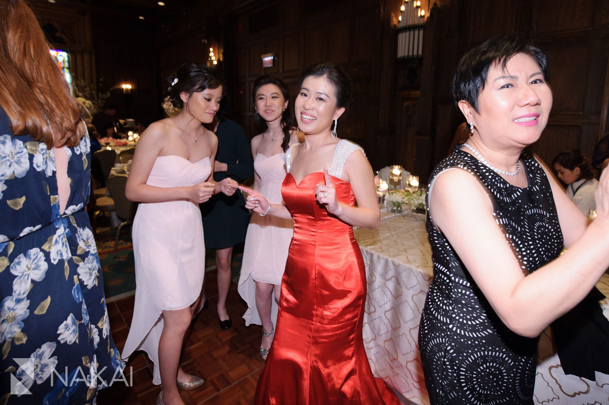 Intercontinental-Magnificent-Mile-wedding-reception-pictures-nakai-photography-58