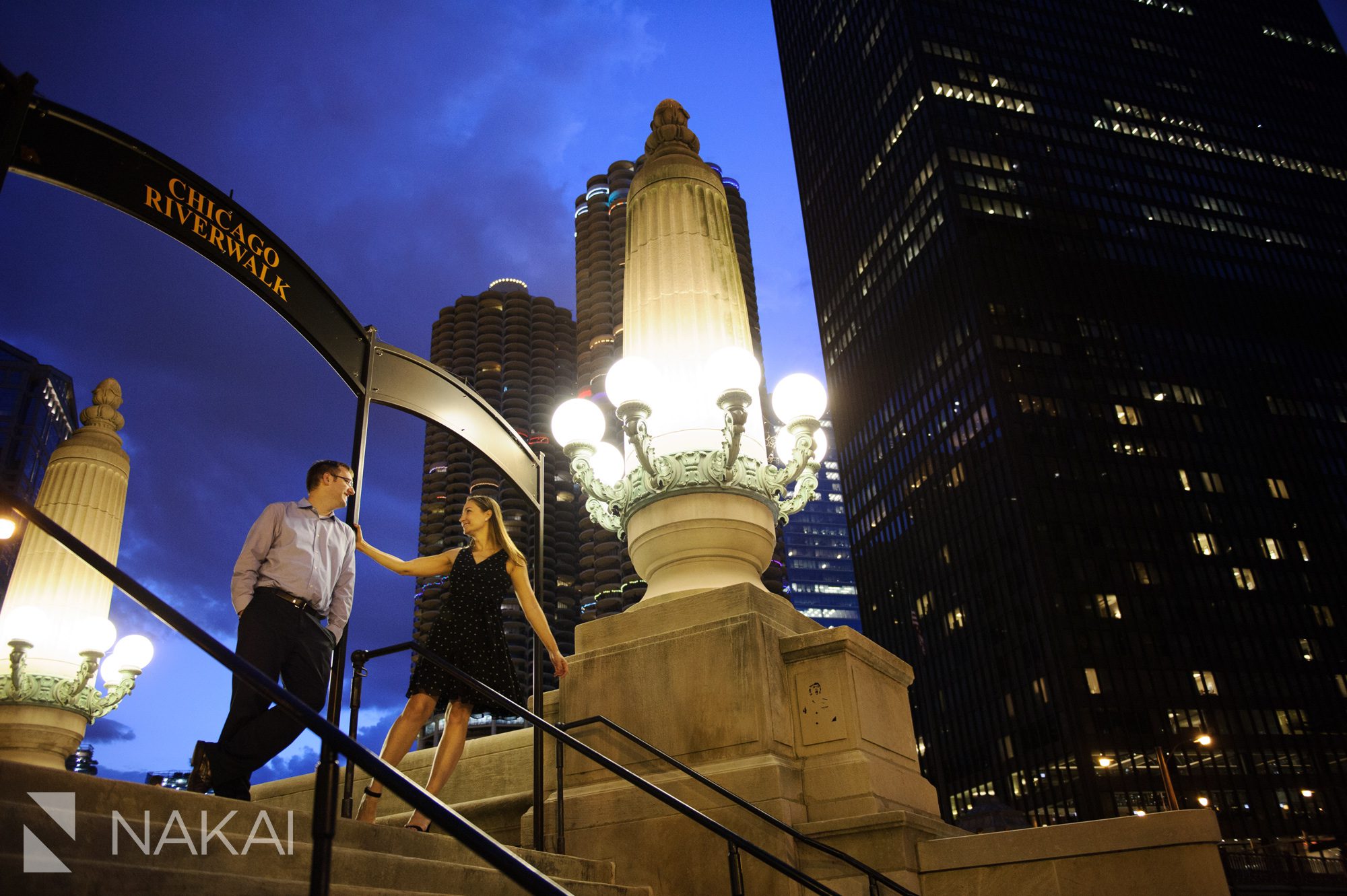 chicago engagement photographer at night