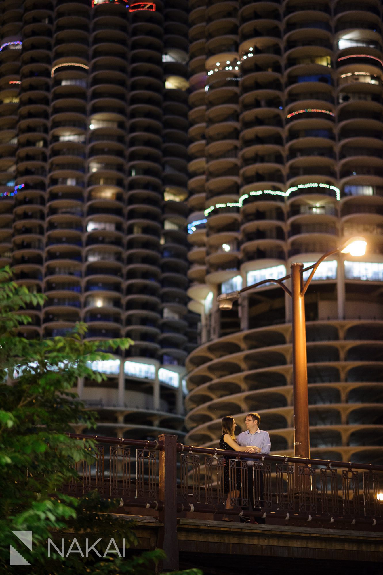 chicago engagement photos at night