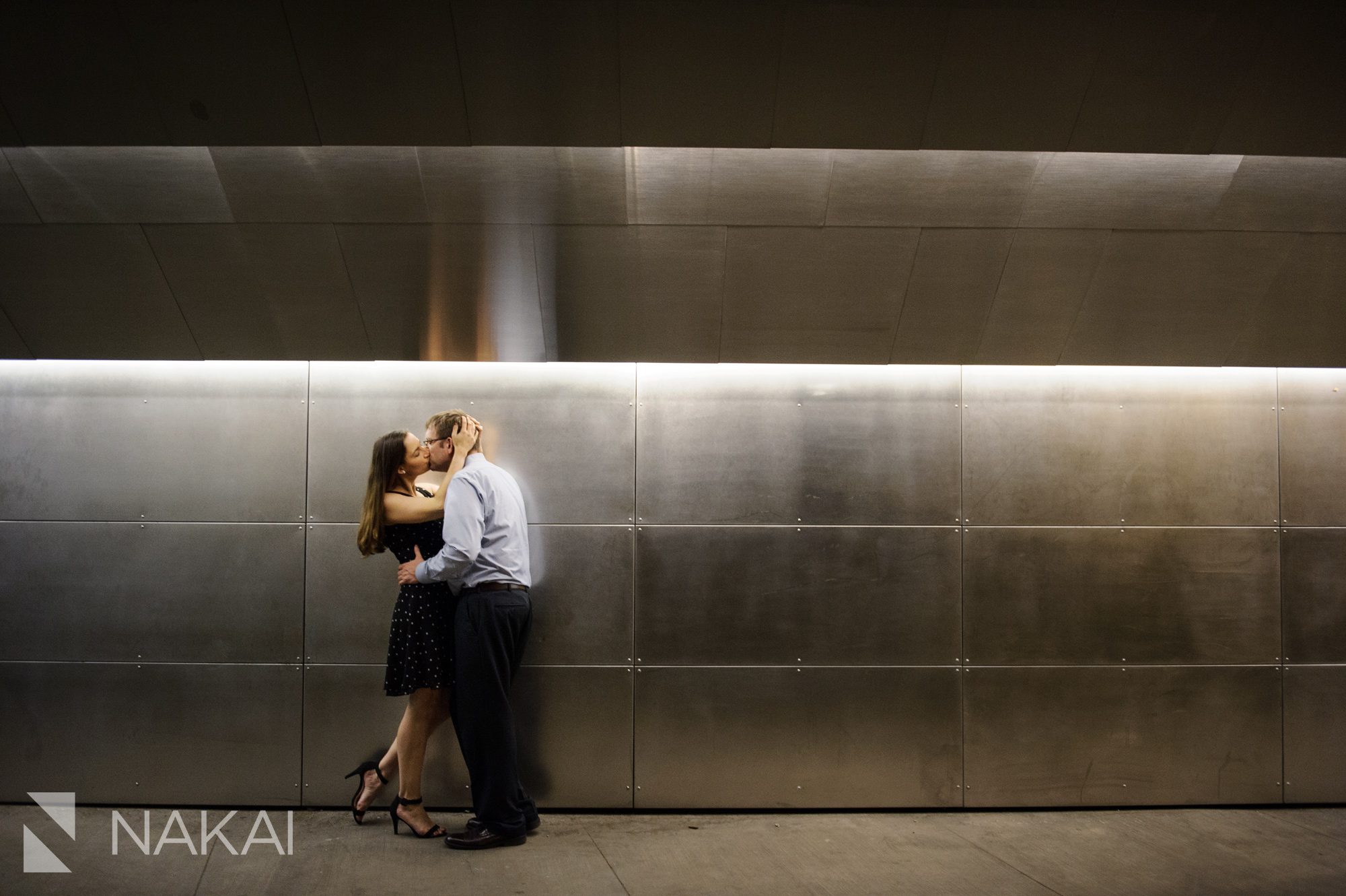 chicago engagement photographer at night