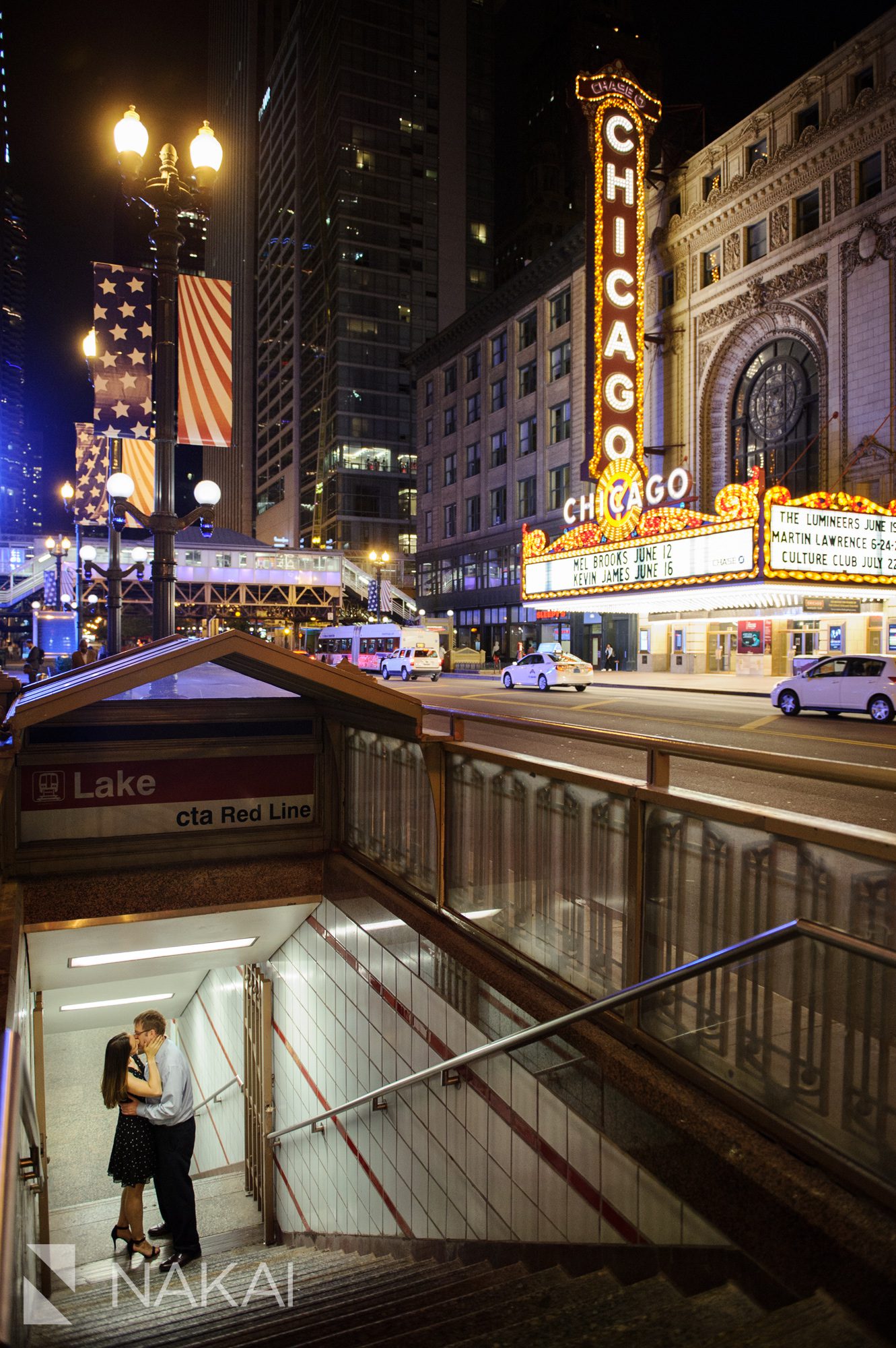 chicago engagement photographer evening