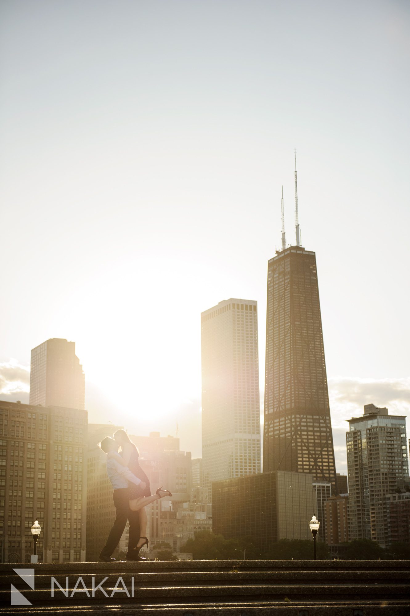 chicago skyline engagement photo