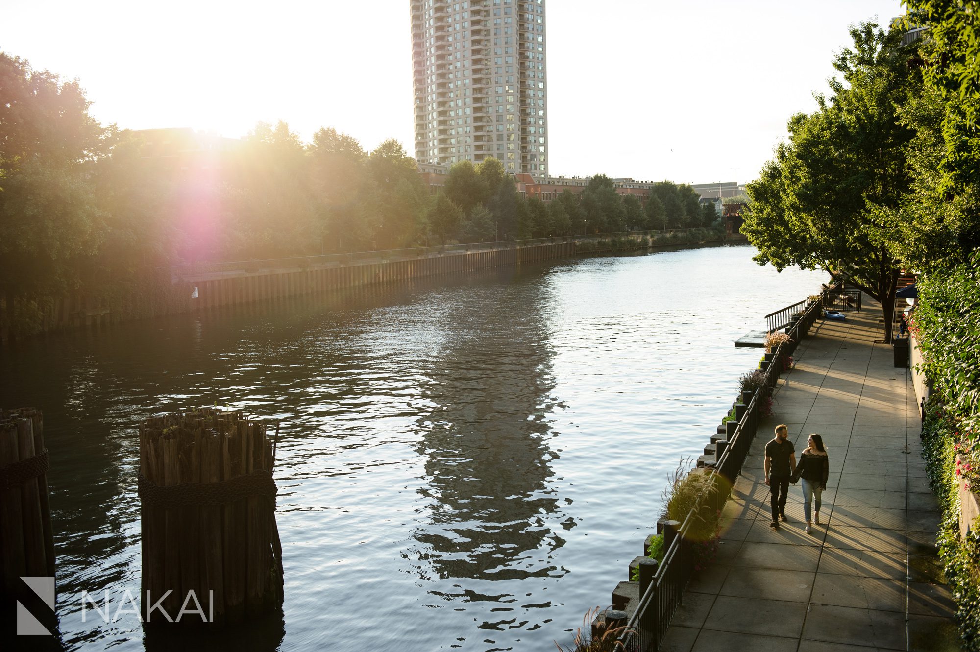 kinzie bridge chicago engagement photographer