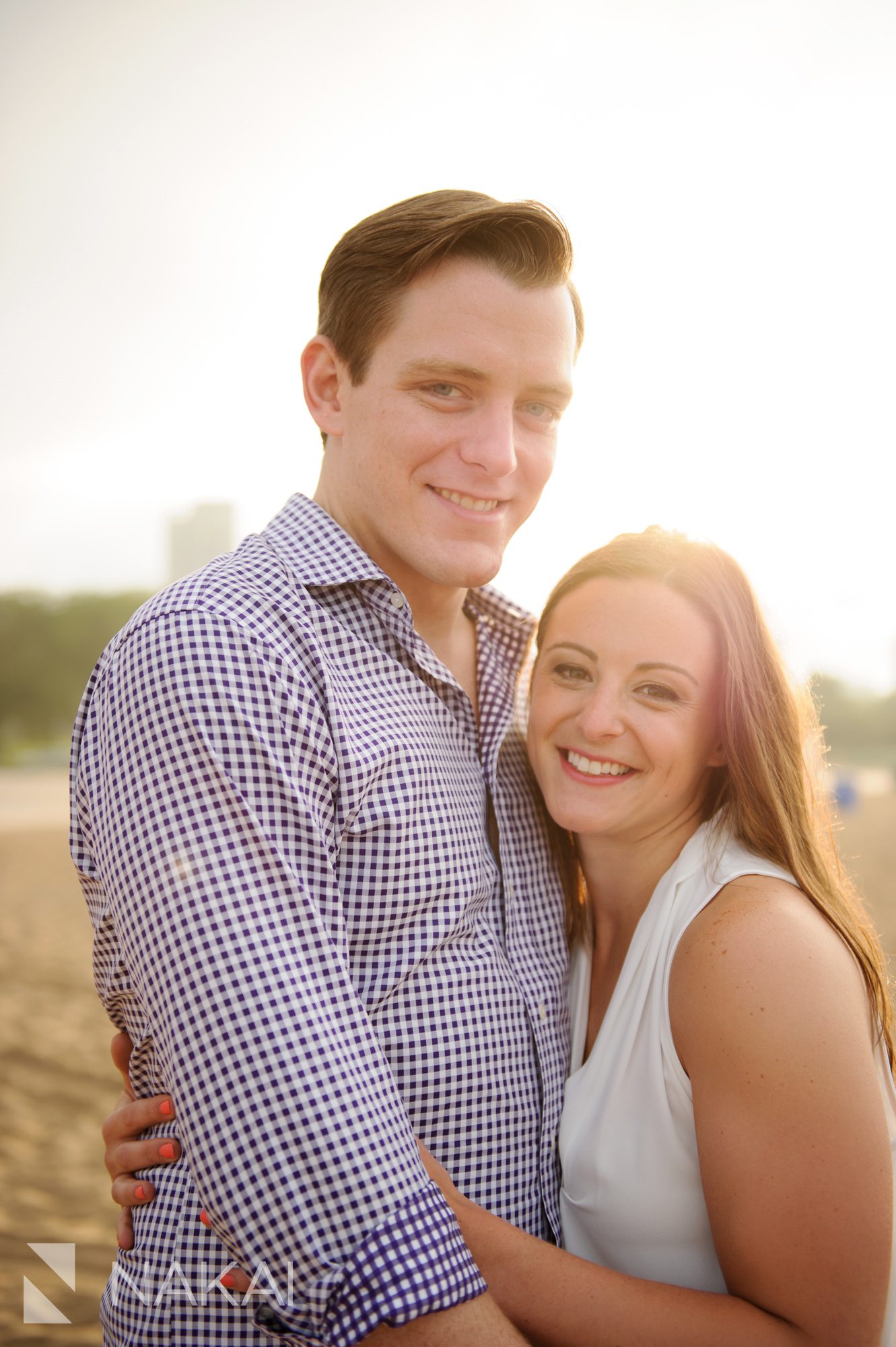 best-chicago-engagement-photos-north-avenue-nakai-photography-010