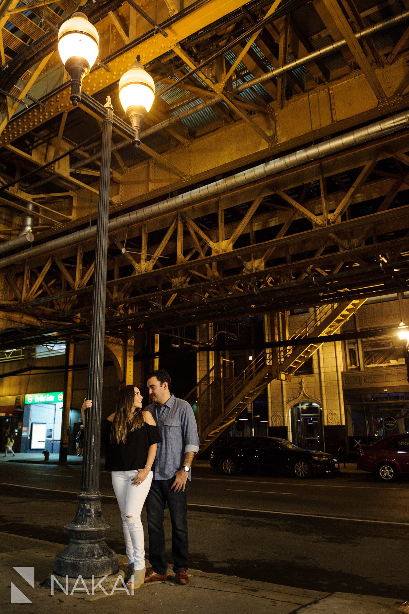 best chicago engagement photo locations train tracks EL CTA