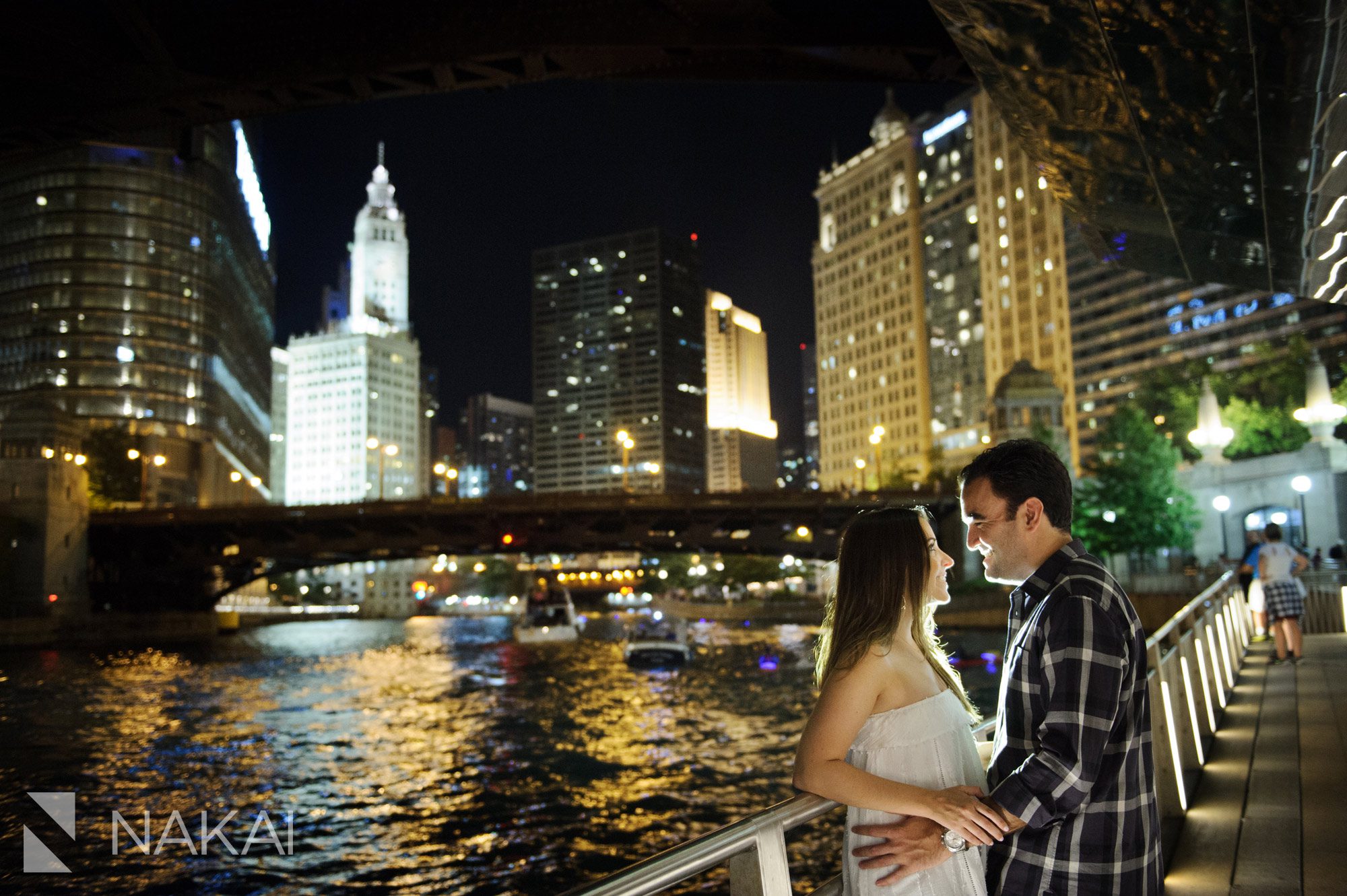 riverwalk best chicago engagement photo locations 