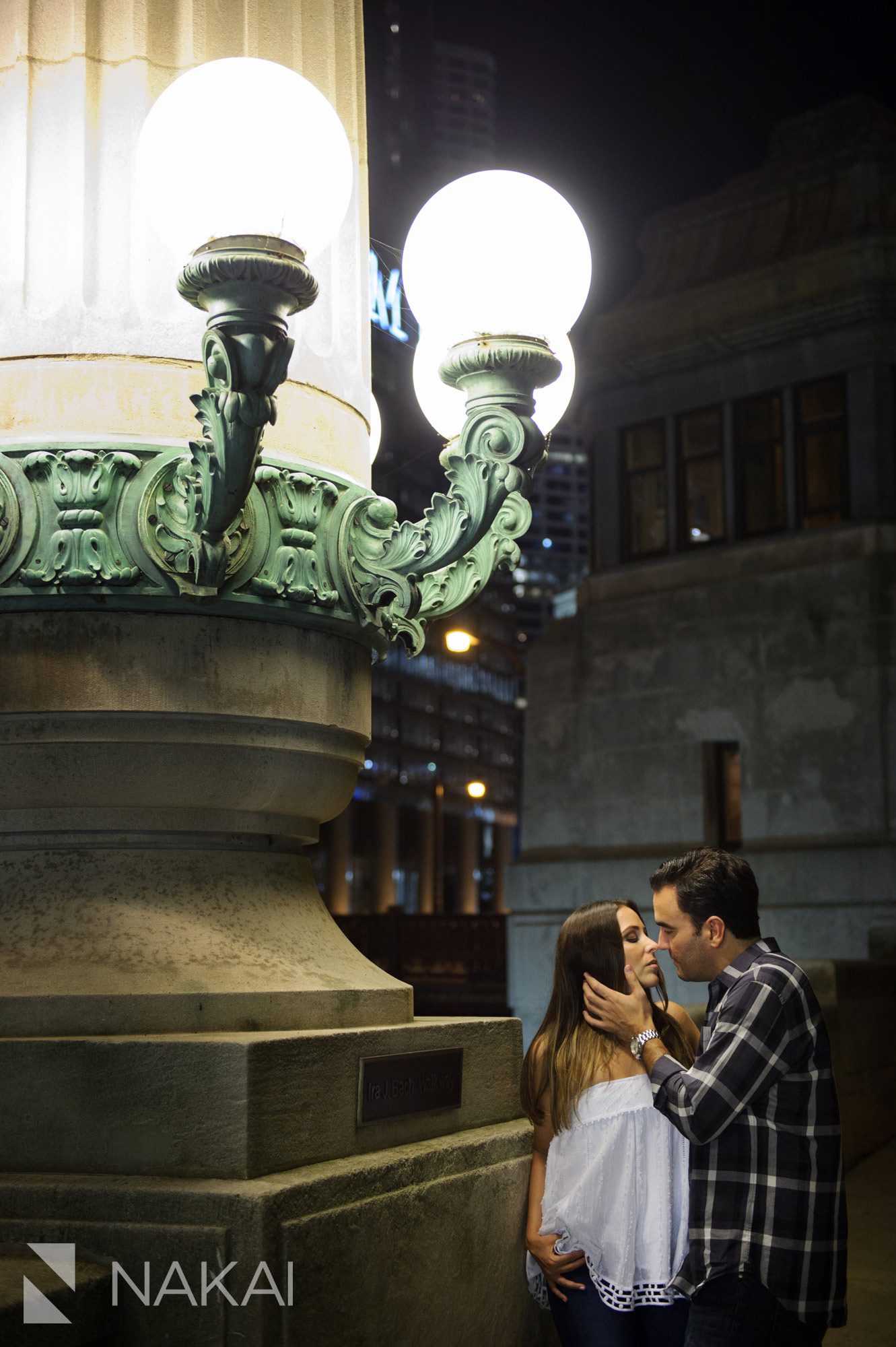 riverwalk best chicago engagement photo locations 