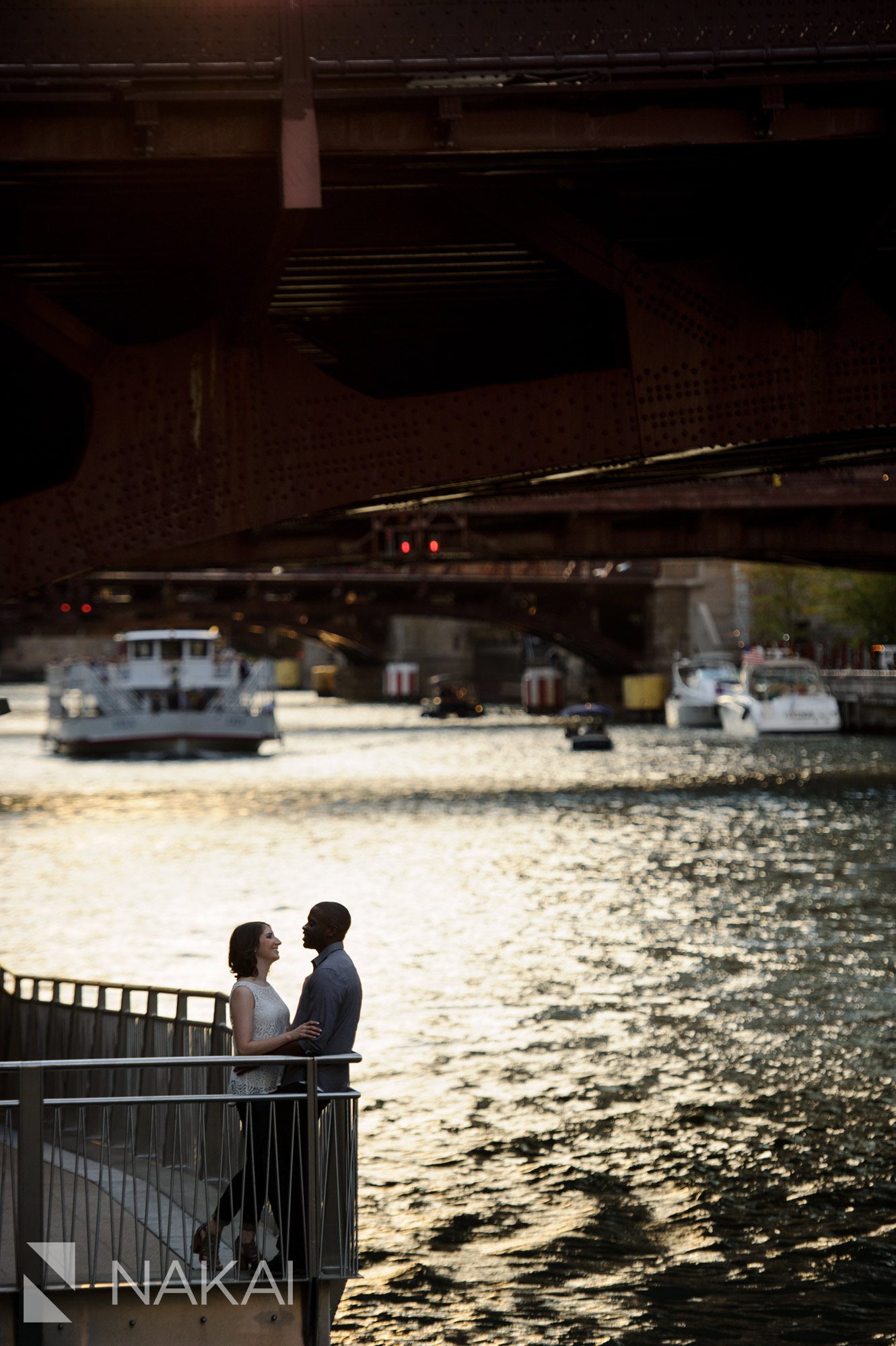 chicago engagement photos riverwalk