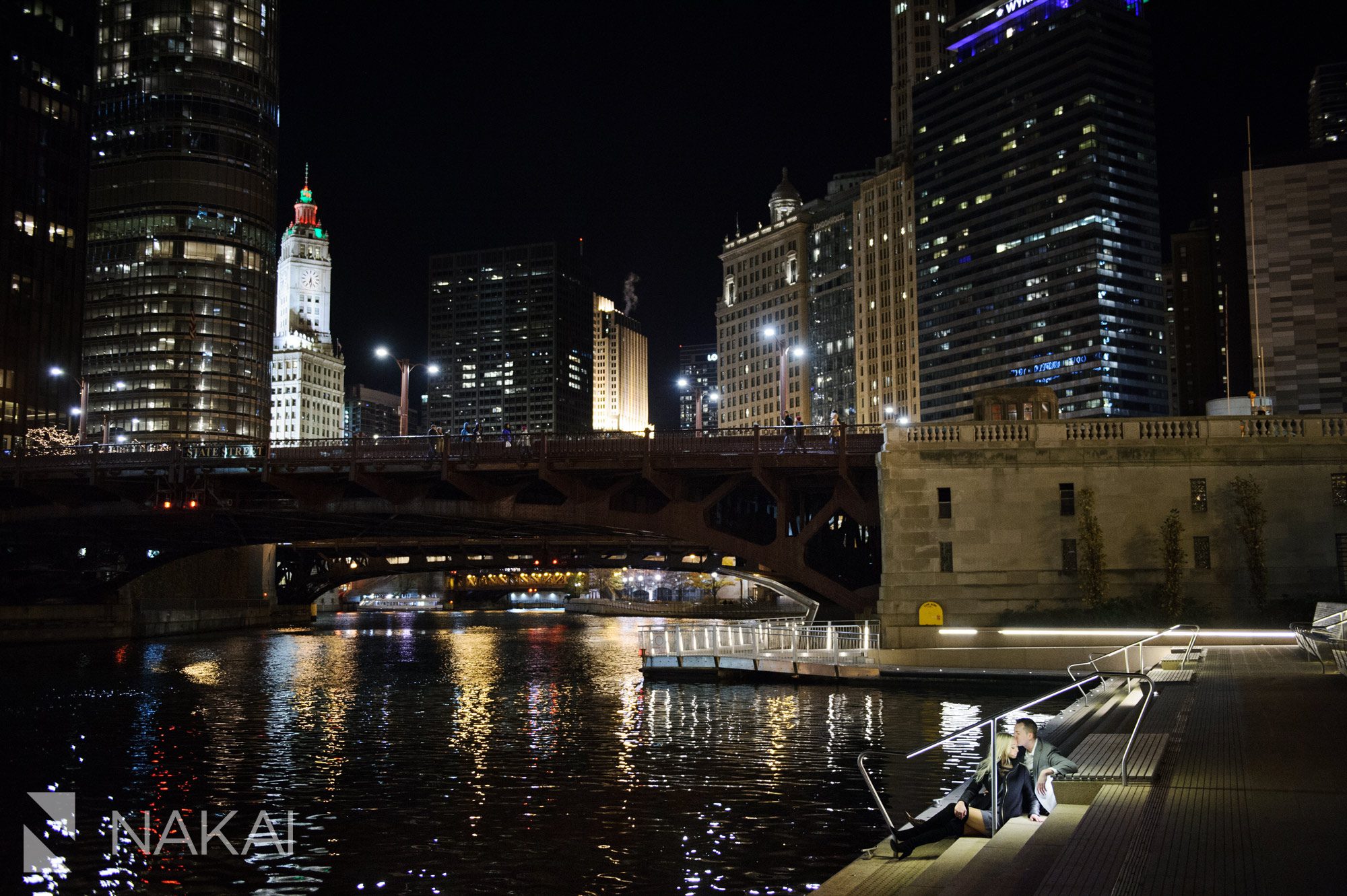 riverwalk engagement photo chicago night time