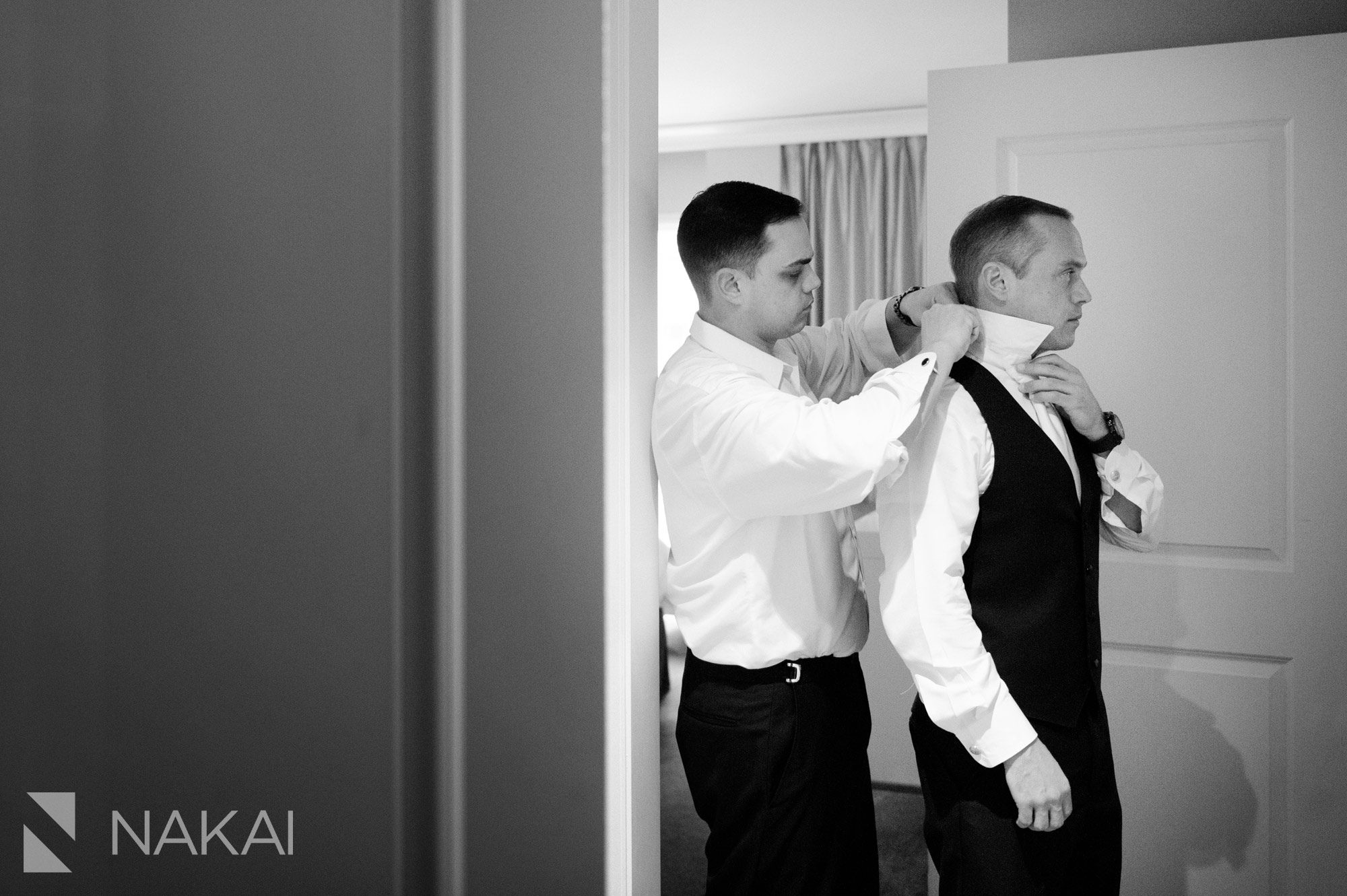 chicago waldorf wedding pictures getting ready groom