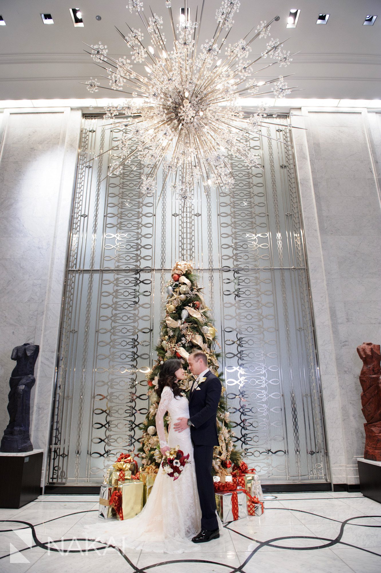 chicago waldorf wedding pictures bride groom lobby