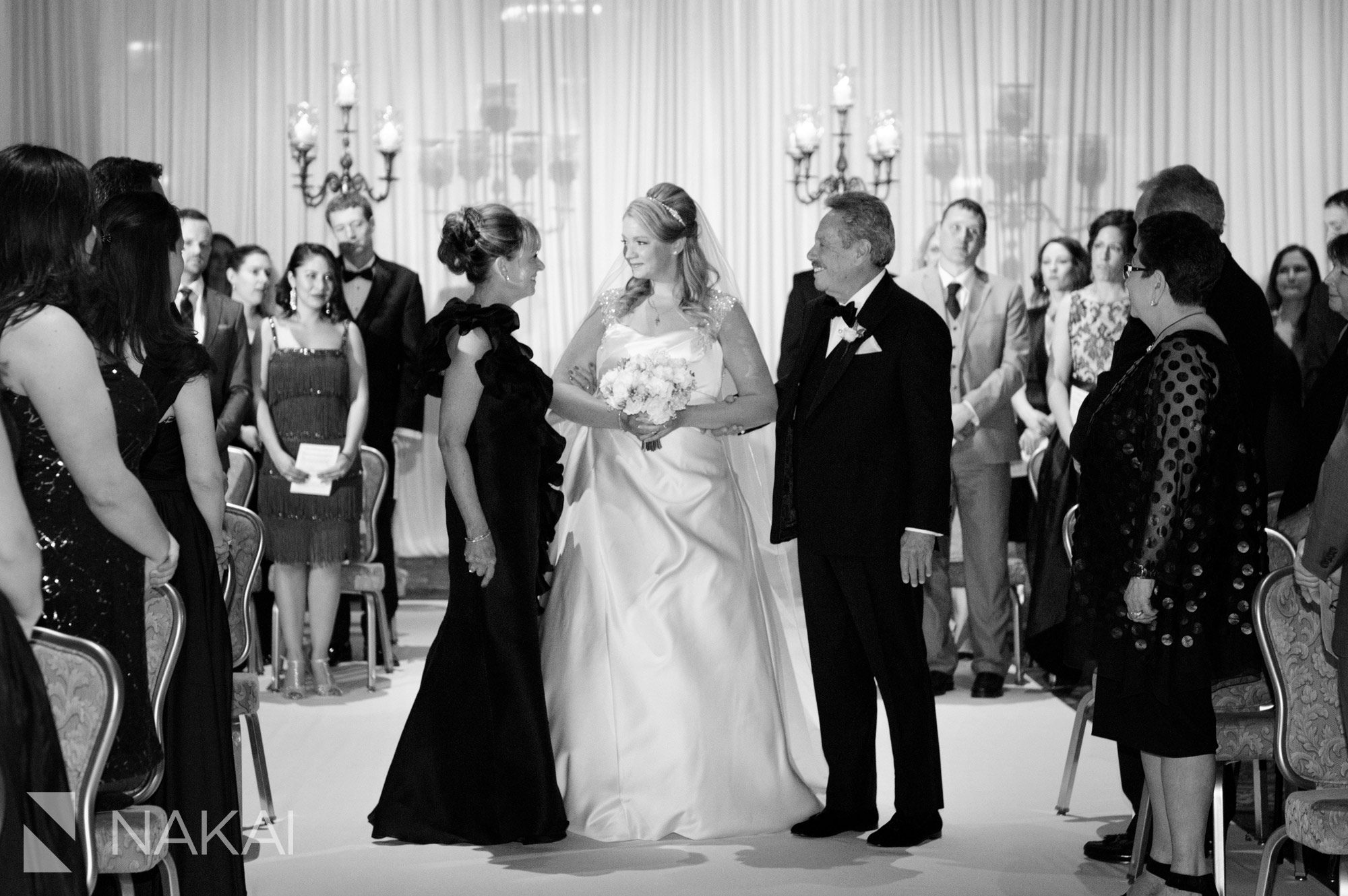 Intercontinental Chicago wedding picture ceremony magnificent mile