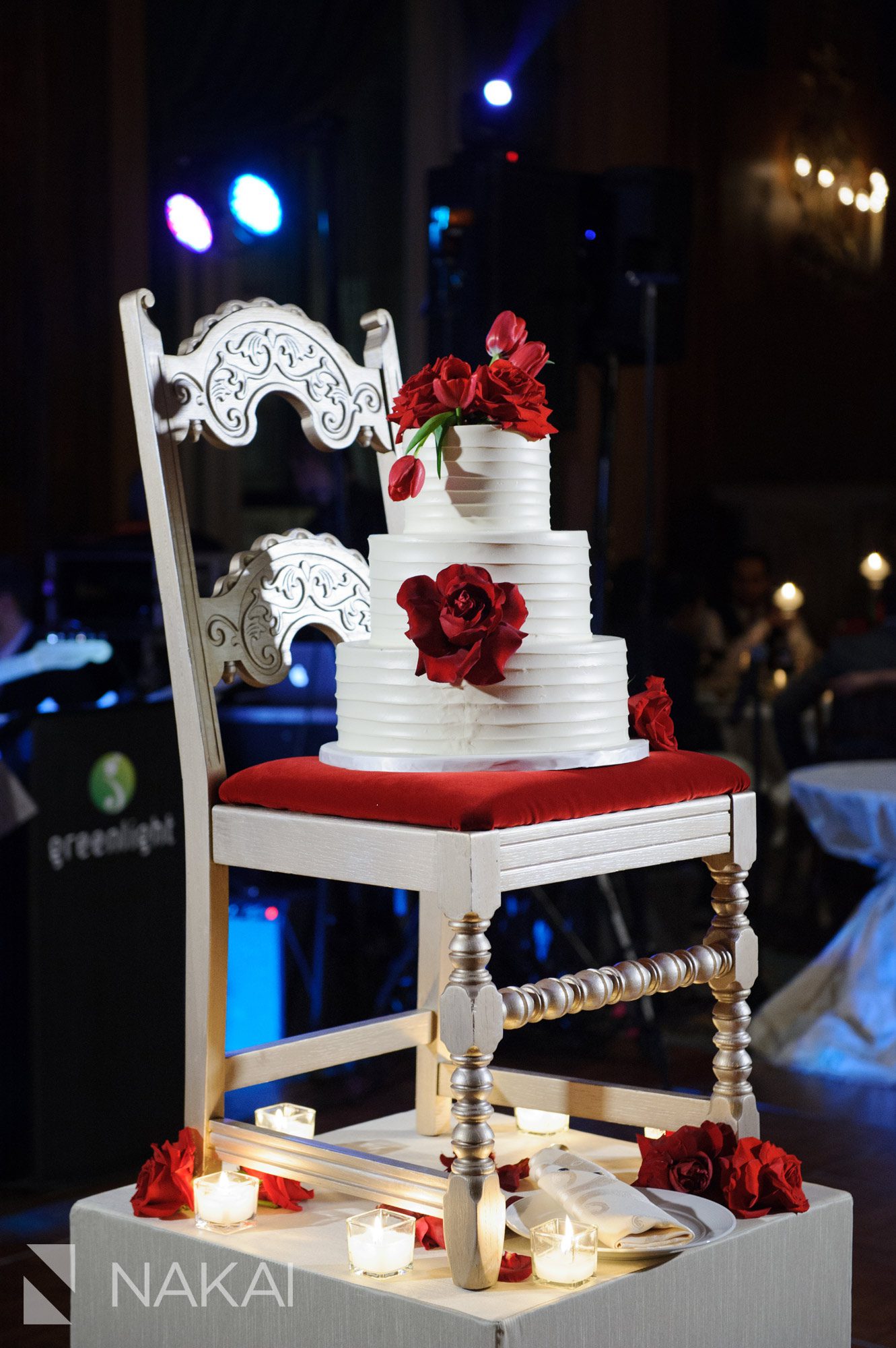 Intercontinental Chicago wedding picture reception magnificent mile cake