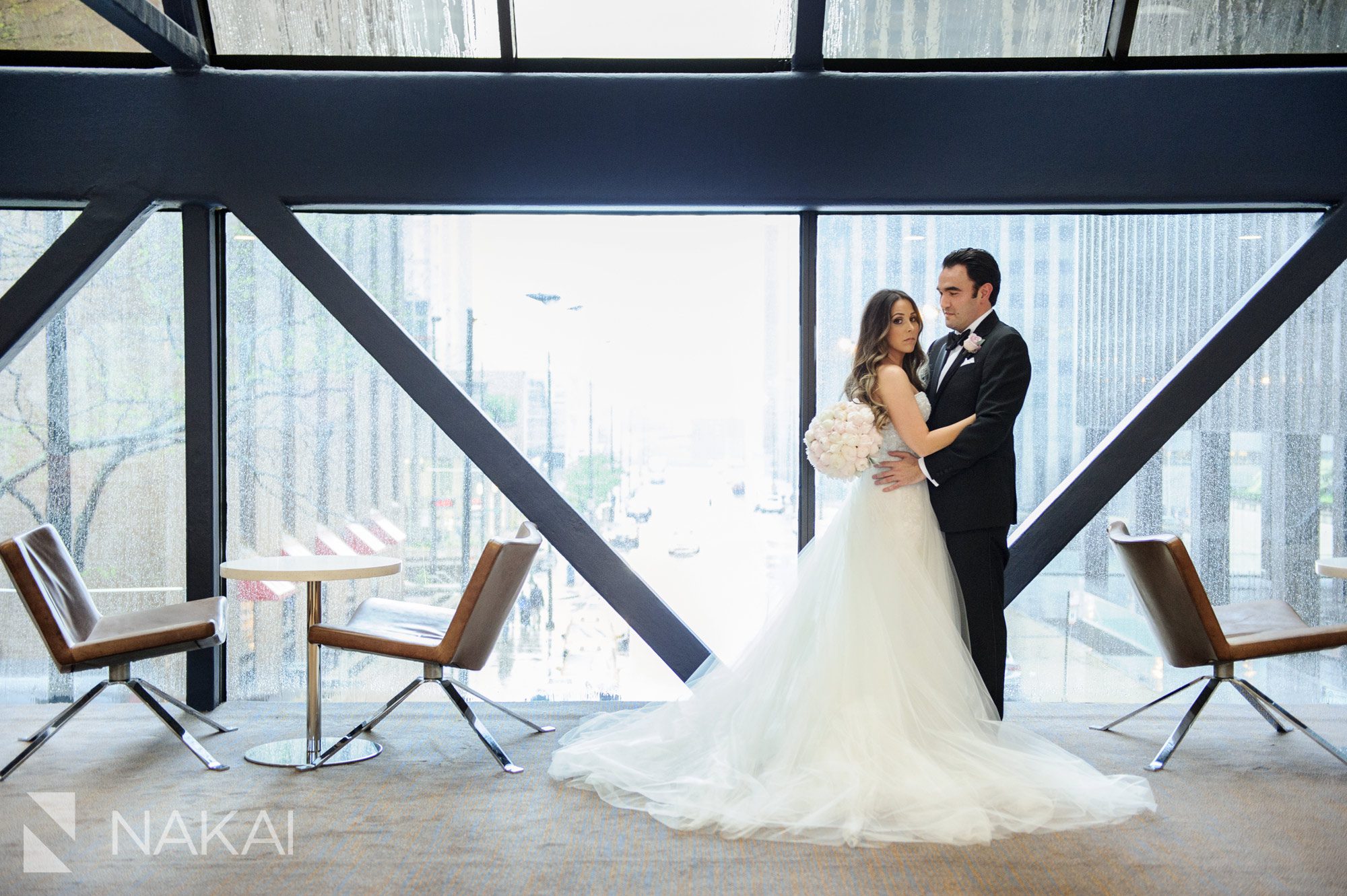 Hyatt chicago regency wedding photographer best photo skyway bride groom
