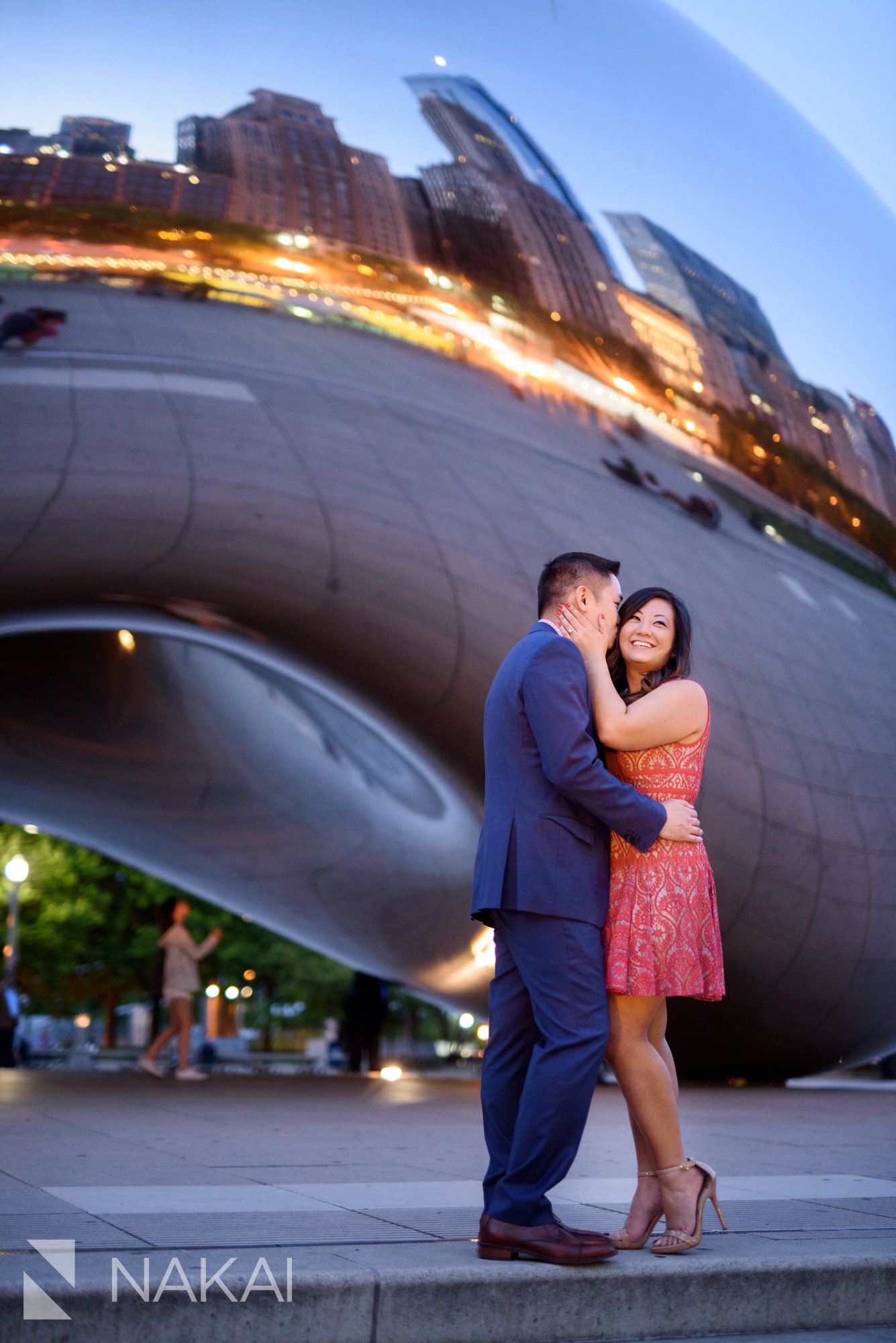 cloud gate top Chicago engagement picture location
