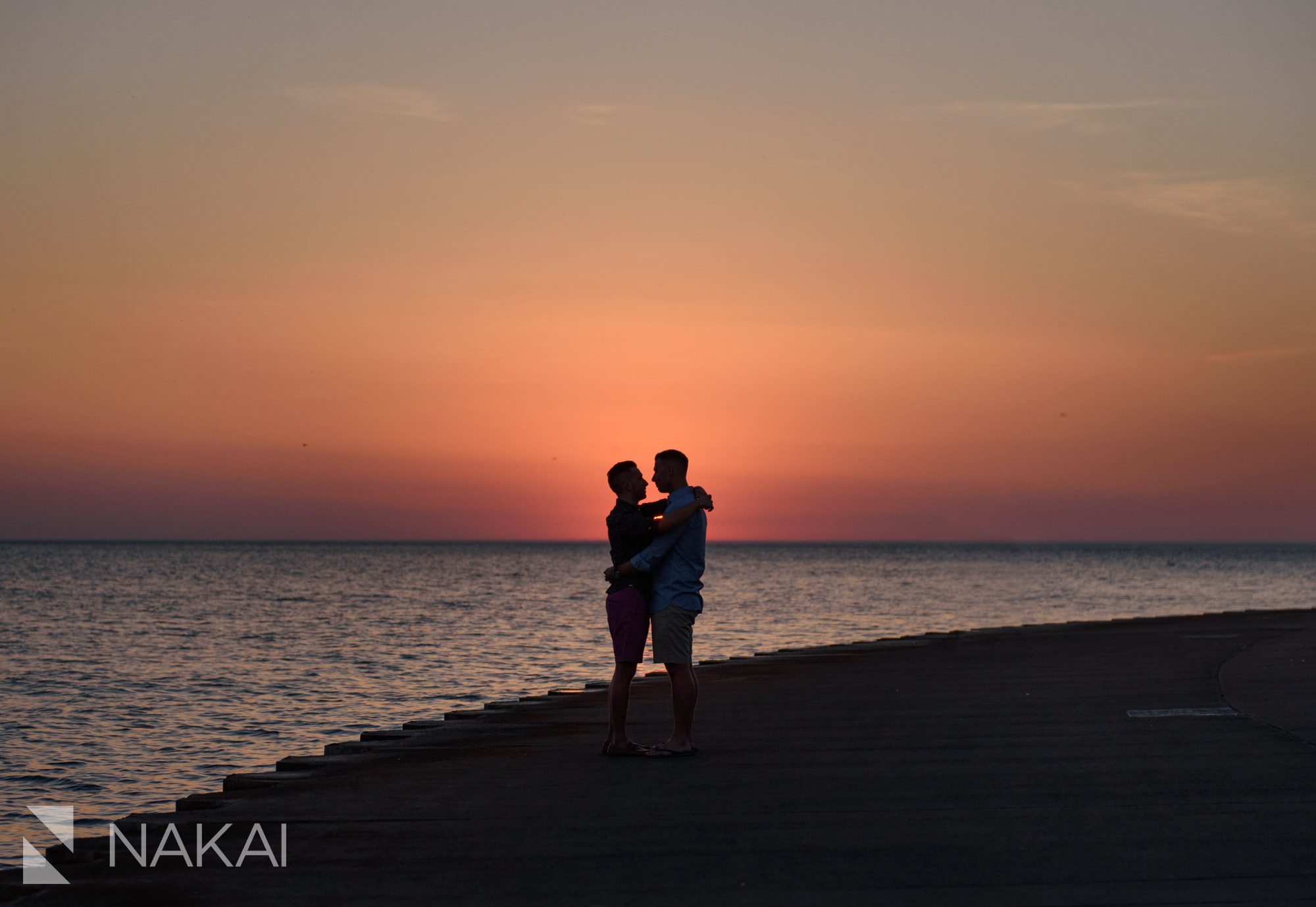 sunrise chicago engagment photographer Adler planetarium