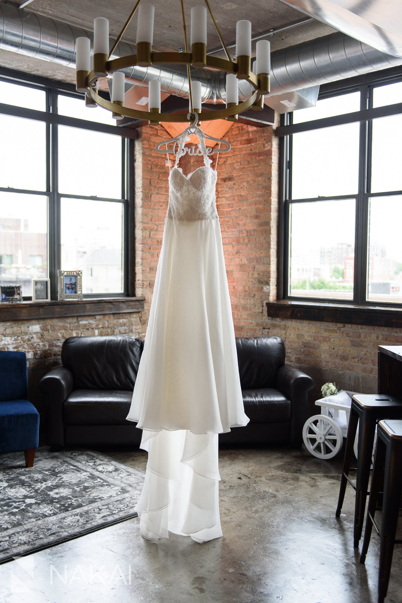 chicago loft wedding photo details dress